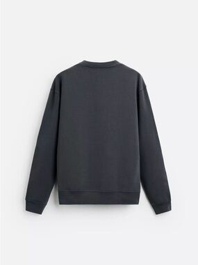 ZARA Men's Classic Crewneck Sweatshirt in Slate Blue